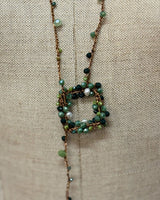 COLLANA LUNGA UNCINETTO CON PERLINE GREEN/GOLD