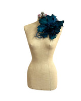 FIORE IN SETA BLU